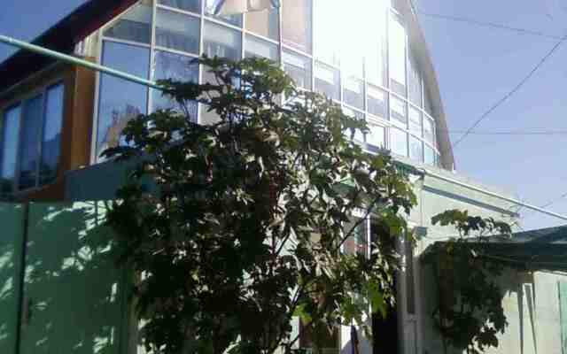 Tri Kita Guest House