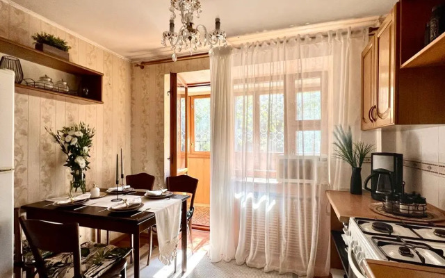 Retro na Auezova Flat