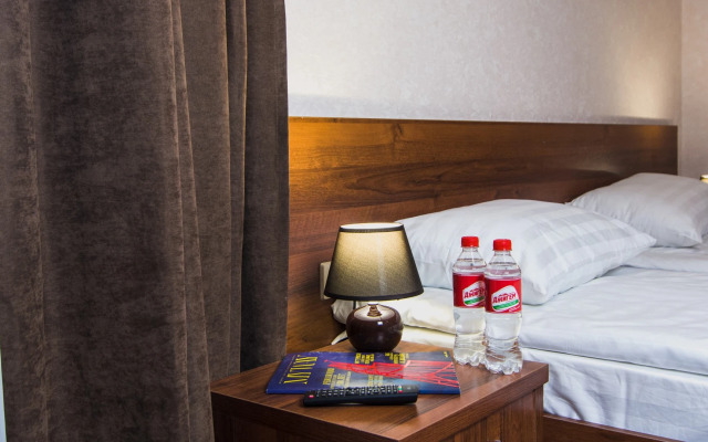 Отель Амира Парк