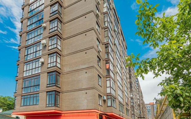 Апартаменты Мята Ирины Савельевой - У входа в парк к долине роз