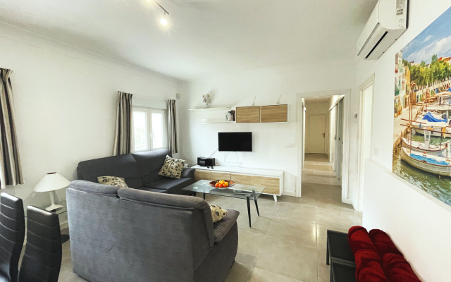 Lakeside Oasis Alcúdia Villa
