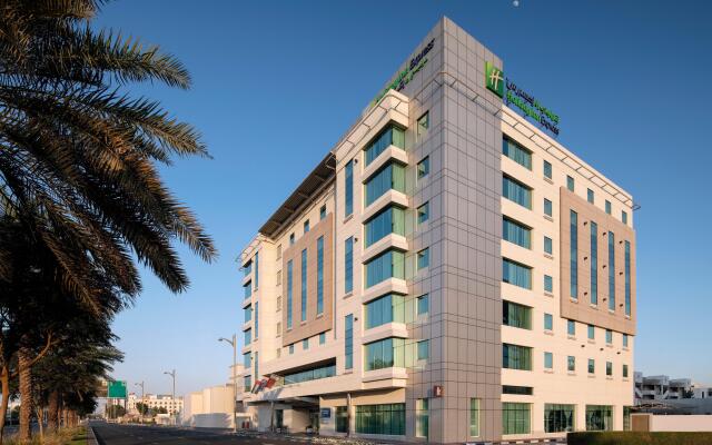 Holiday Inn Express Dubai Jumeirah an IHG Hotel (Travel Agency)