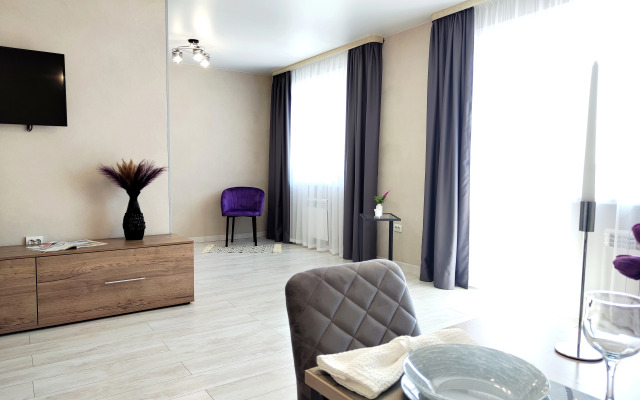 Квартира с видом на реку и горы