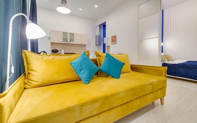 Апартаменты студия на набережной ВПитер на сутки 2