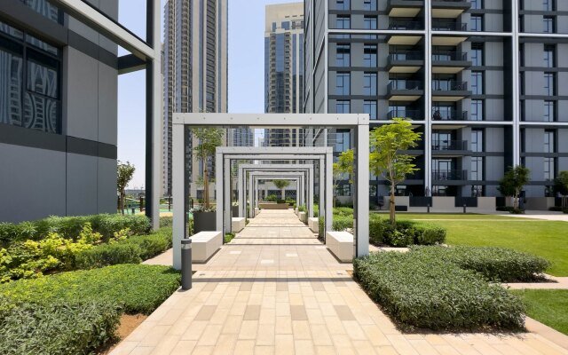 GLOBALSTAY. Creek Edge Tower Elegant Apartment Hotel