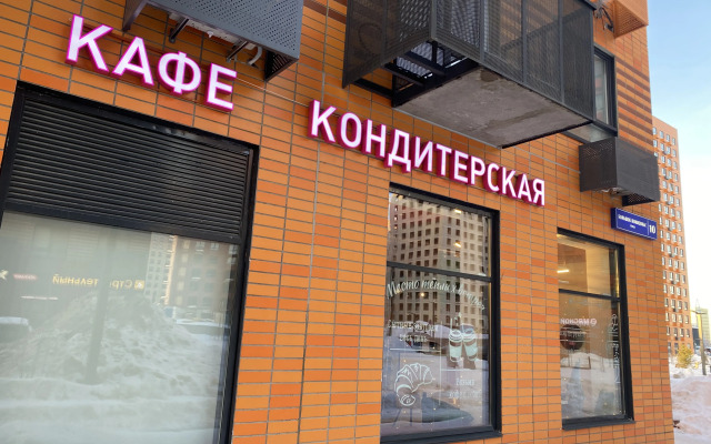 Na Bolshoye Ponizovye 10 Studio