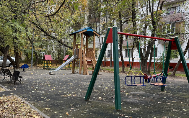 Dvukhkomnatnaya Kvartira Okolo Metro Narodnogo Opolcheniya Flat