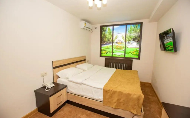 Good Yerevan Hotel
