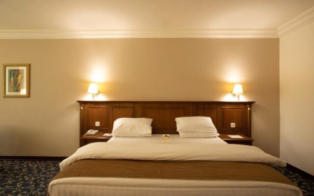 Bristol Hotel