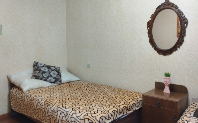 Prostornye Na Prospekte Pobedy Apartments