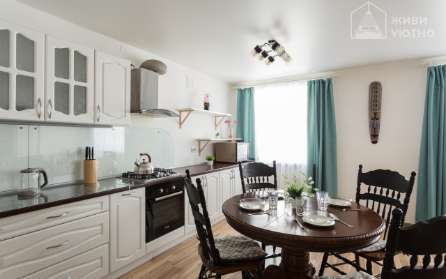 Apartamentyi Zhivi Uyutno Mnogo Mesta