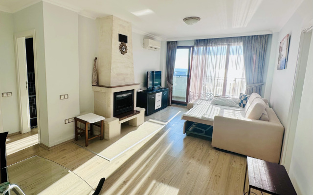 Апартаменты с видом на море рядом с пляжем