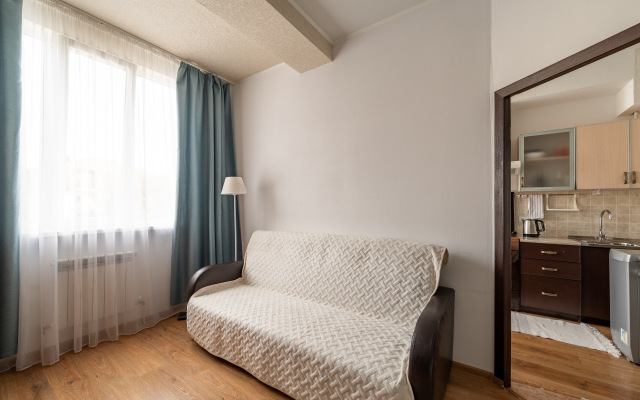 Na ulice Naberezhnoy 4 Flat