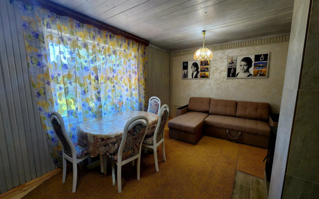 Zagorodny Dom S Verandoy Vozle Finskogo Zaliva Private house