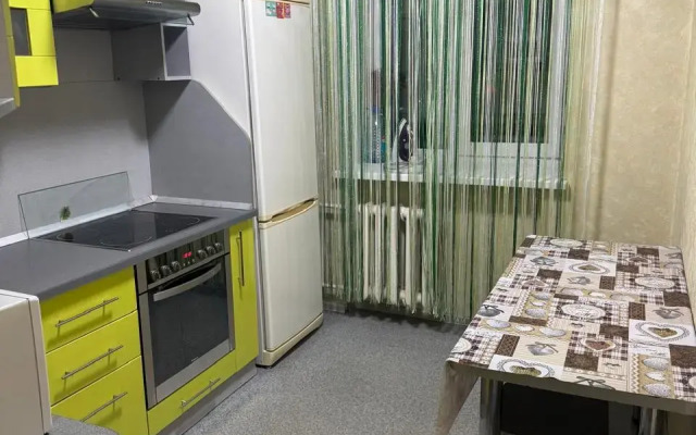Dvukhkomnatnaya V Tsentre Goroda Flat