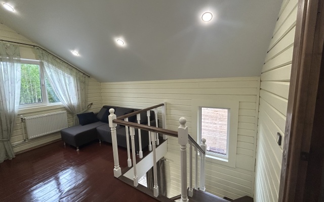 Частный дом Брусничный Коттедж с сауной