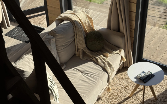 Частный дом Уютный  в Изумрудном