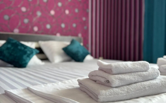 Royal Apartment hotel