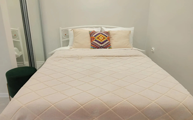 Flat na Ulitse Pavlyukhina 118