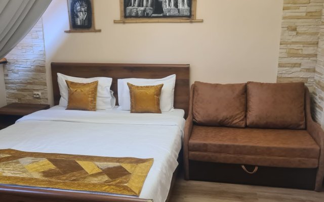 Oasis Hotel