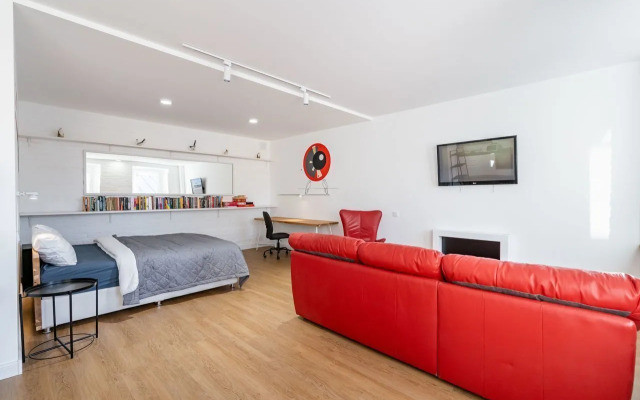 Na Neyshlotskom Pereulke 7 Flat
