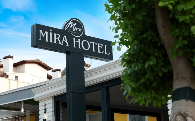 Bed&Breakfast İnci Mira Hotel
