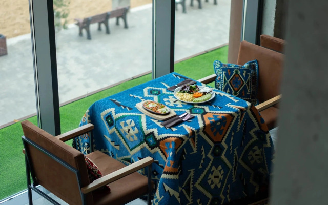 Alleya Resort Hotel