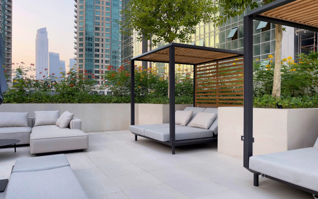 Downtown Dubai Studio Close to Dubai Mall Apartments