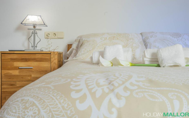 Частный дом Elegance Plaza Old Town