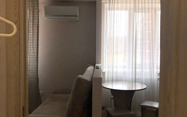 Na Ulitse Blyukhera 10 Flat