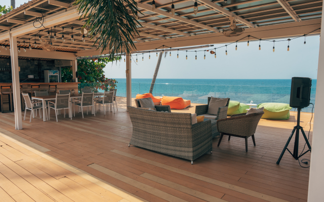 Вилла Sea Sky Luxury Absolute Beachfront Villa