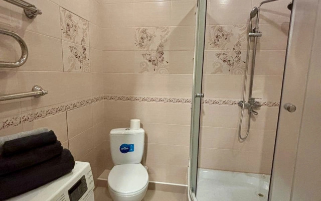 Квартира уютная возле трамвая с видом на стадион