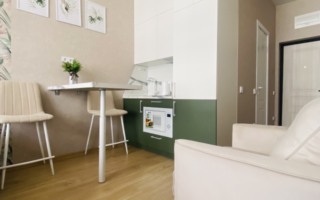 Monro Apartment
