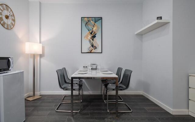 Апартаменты с Белоснежным Дизайном