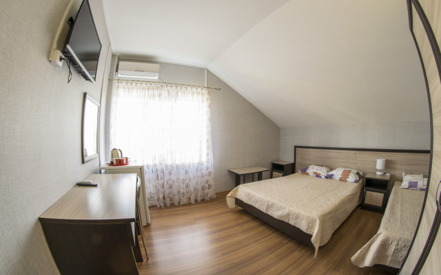 Kiparis Guest house