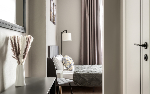 Квартира New Horizon Nevskiy 91 вид на главную улицу Петербурга из вашего окна