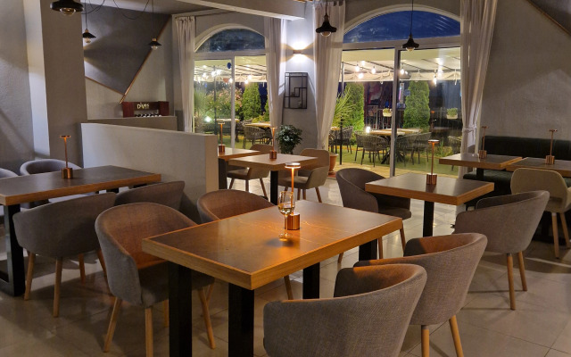 Отель Saga Ravda