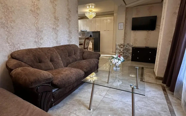 Perte House on Pushkin 43 Apartments