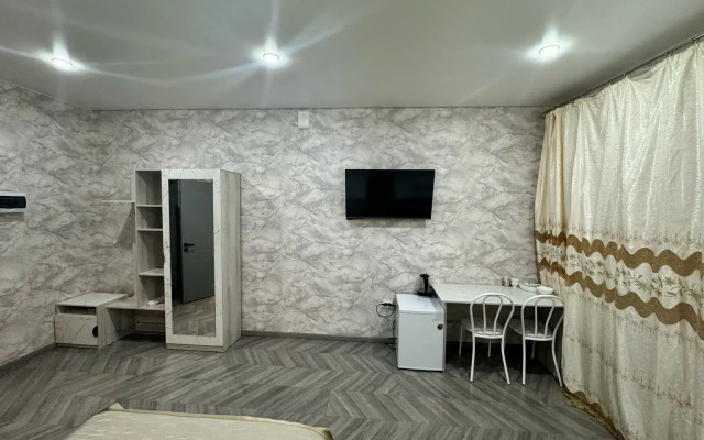 Ararat Hotel