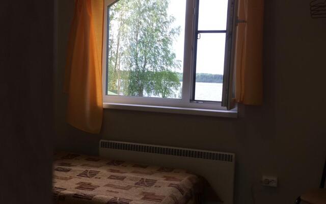Uyutny Prichal  Guest house