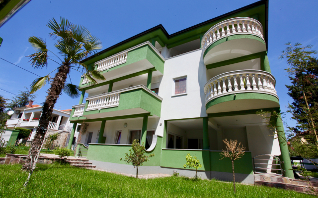 Апартаменты B88 Palm