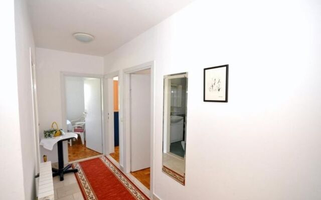 Lastavica Apartments