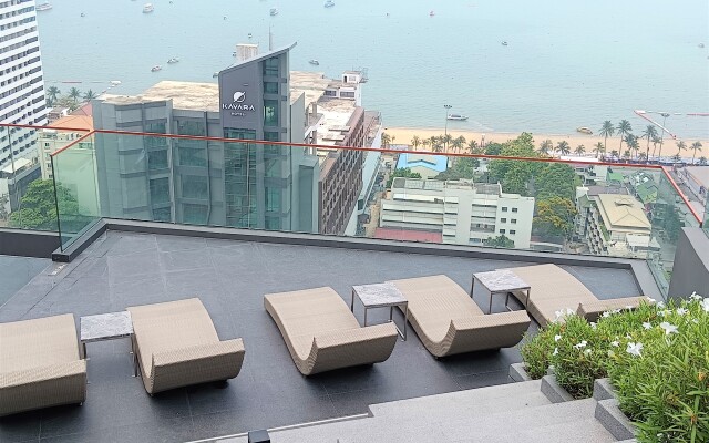 Edge Central Pattaya Lux Apartments