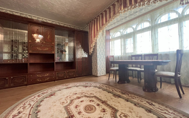Na Ulitse Polesskaya 19 Flat