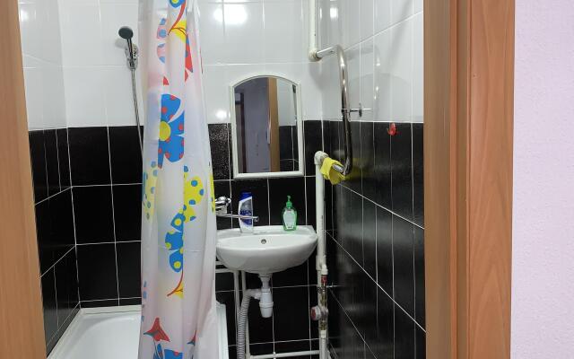 Апартаменты на Энтузиастов 1