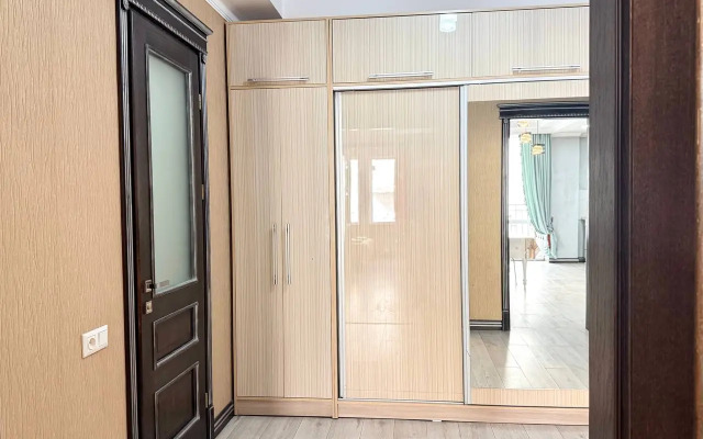 Na Turusbekova 88/2 Flat