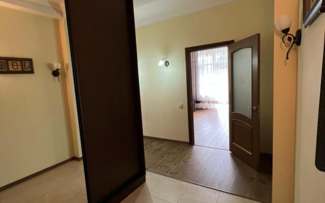 Shato Rishelye Apartments