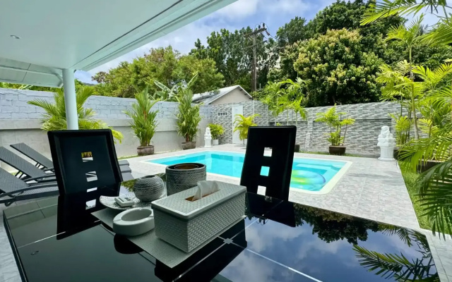 Prestige Private Pool Villa