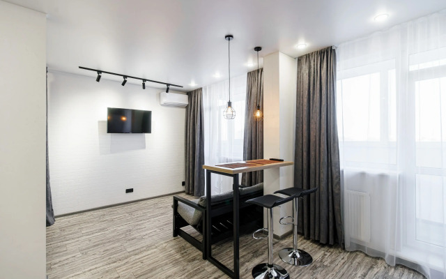 Na 22 Etazhe S Vidom Na Reku Apartments