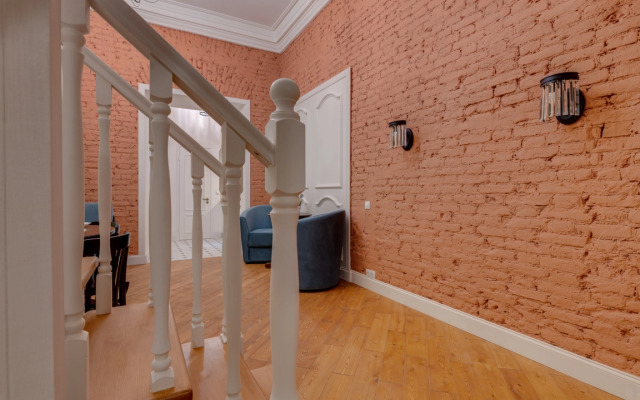 Квартира Консульский Дом Кирочная 8